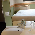 מלון Ibis Budget Gare De 2*