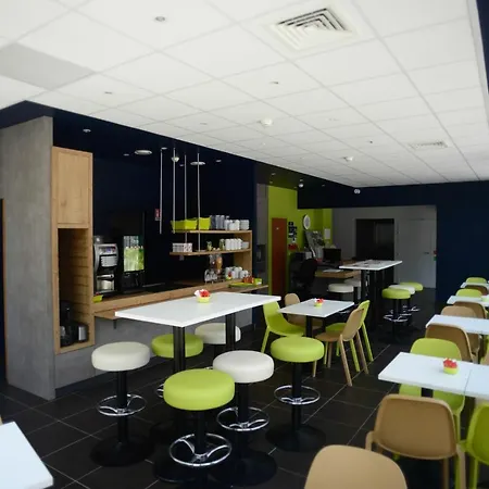 Готель Ibis Budget Gare De Пуатьє