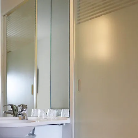 Готель Ibis Budget Gare De