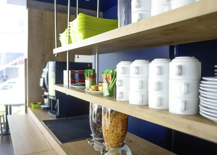 Отель Ibis Budget Gare De